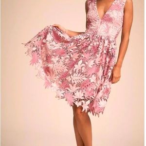 NEW Dress the Population BHLDN Floral Lace Rita
Dress in Rose